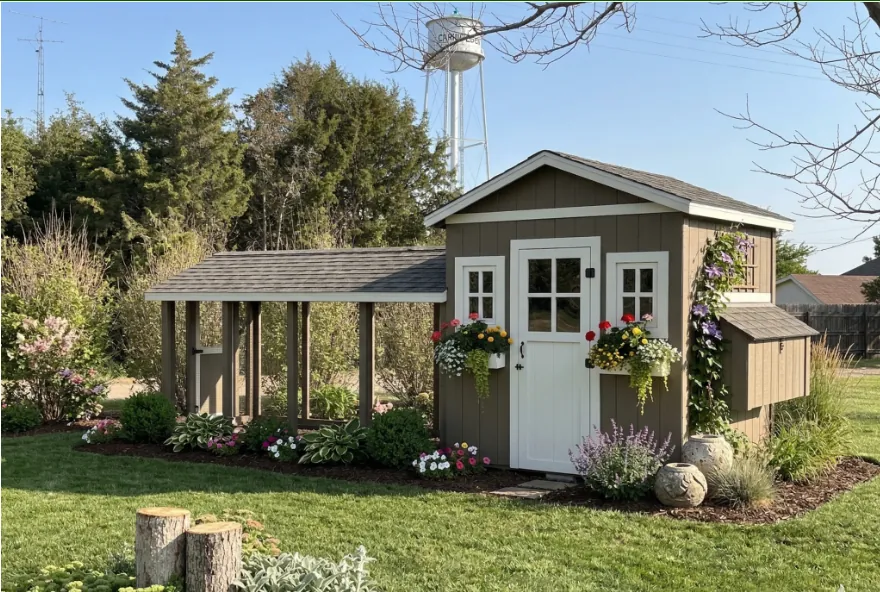 A hand-built LuckyBird structure